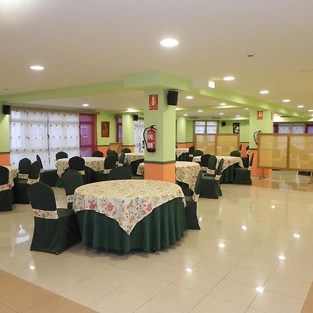 Hotel Restaurante Pizzeria Abc Ларача Экстерьер фото